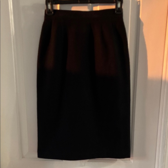 sag harbor petite Dresses & Skirts - Vintage 🥳2xHP🥳Sag Harbor Petite Black Skirt